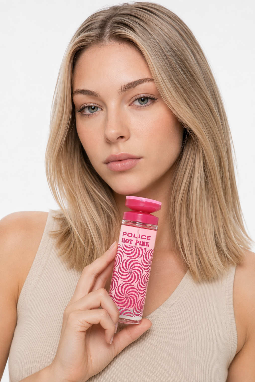 Police Hot Pink Eau De Toilette Spray By Police Colognes Default