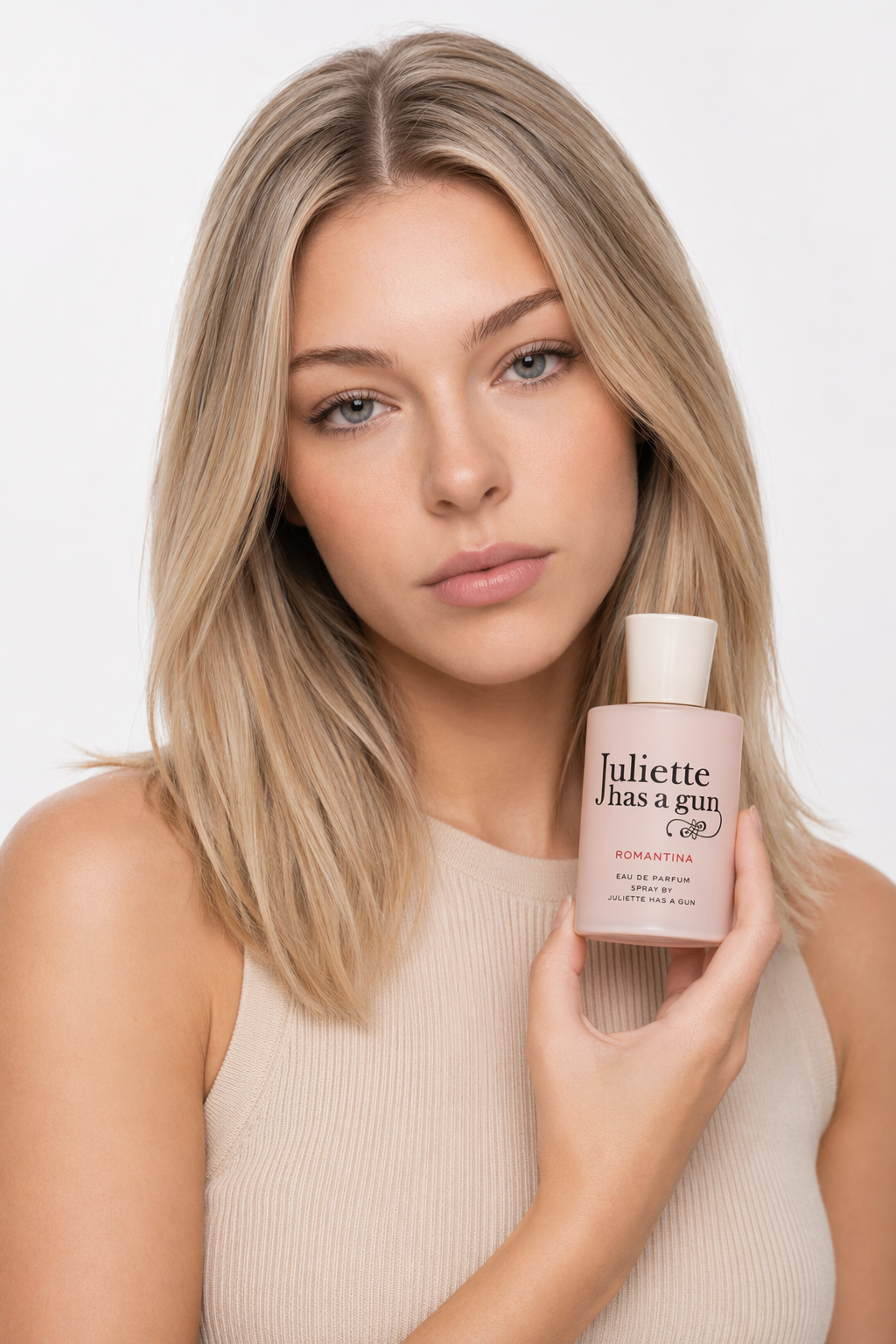 Romantina Eau De Parfum Spray By Juliette Has A Gun Default