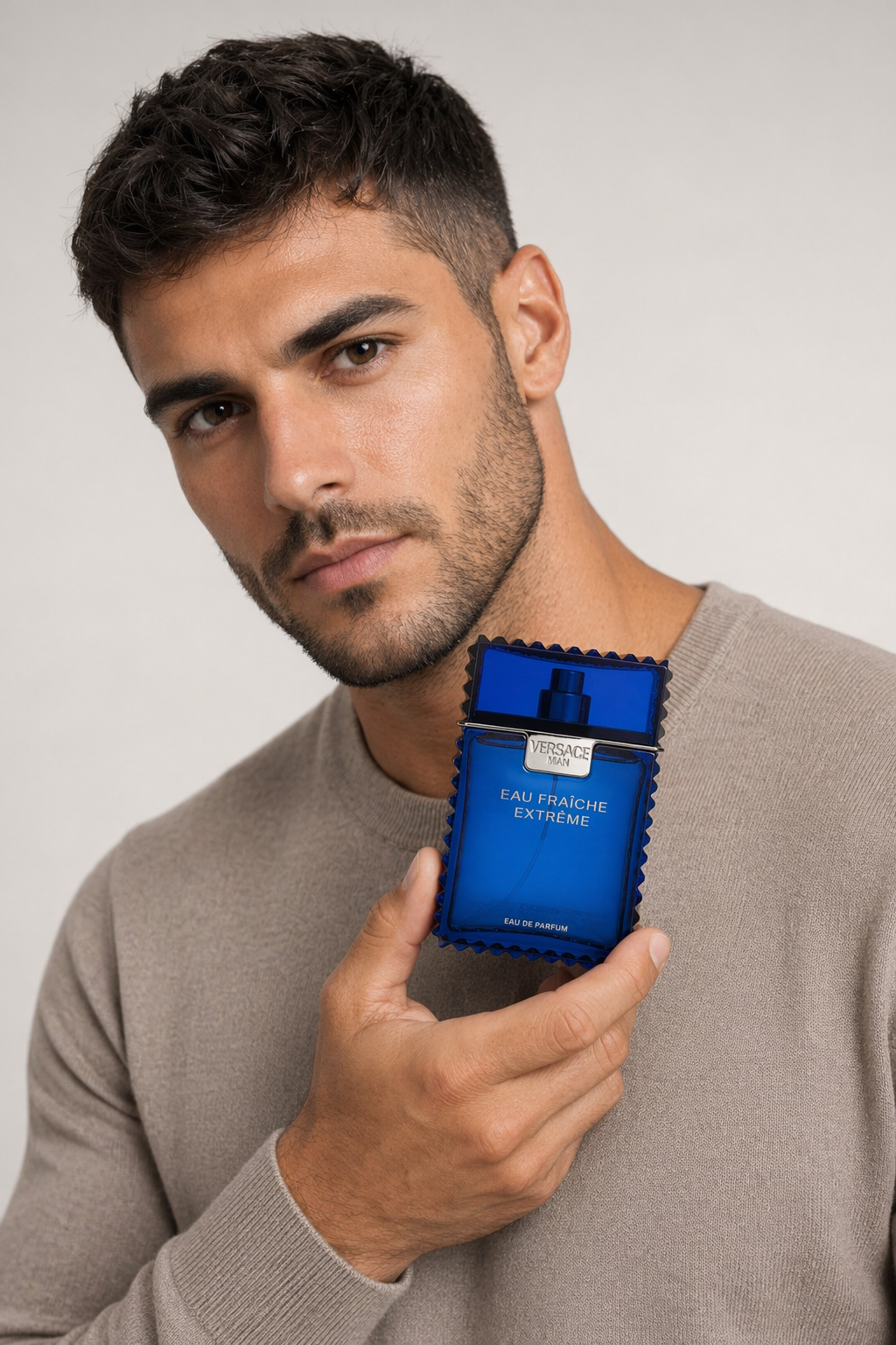 Versace Man Eau Fraiche Extreme Eau De Parfum Spray By Versace Default