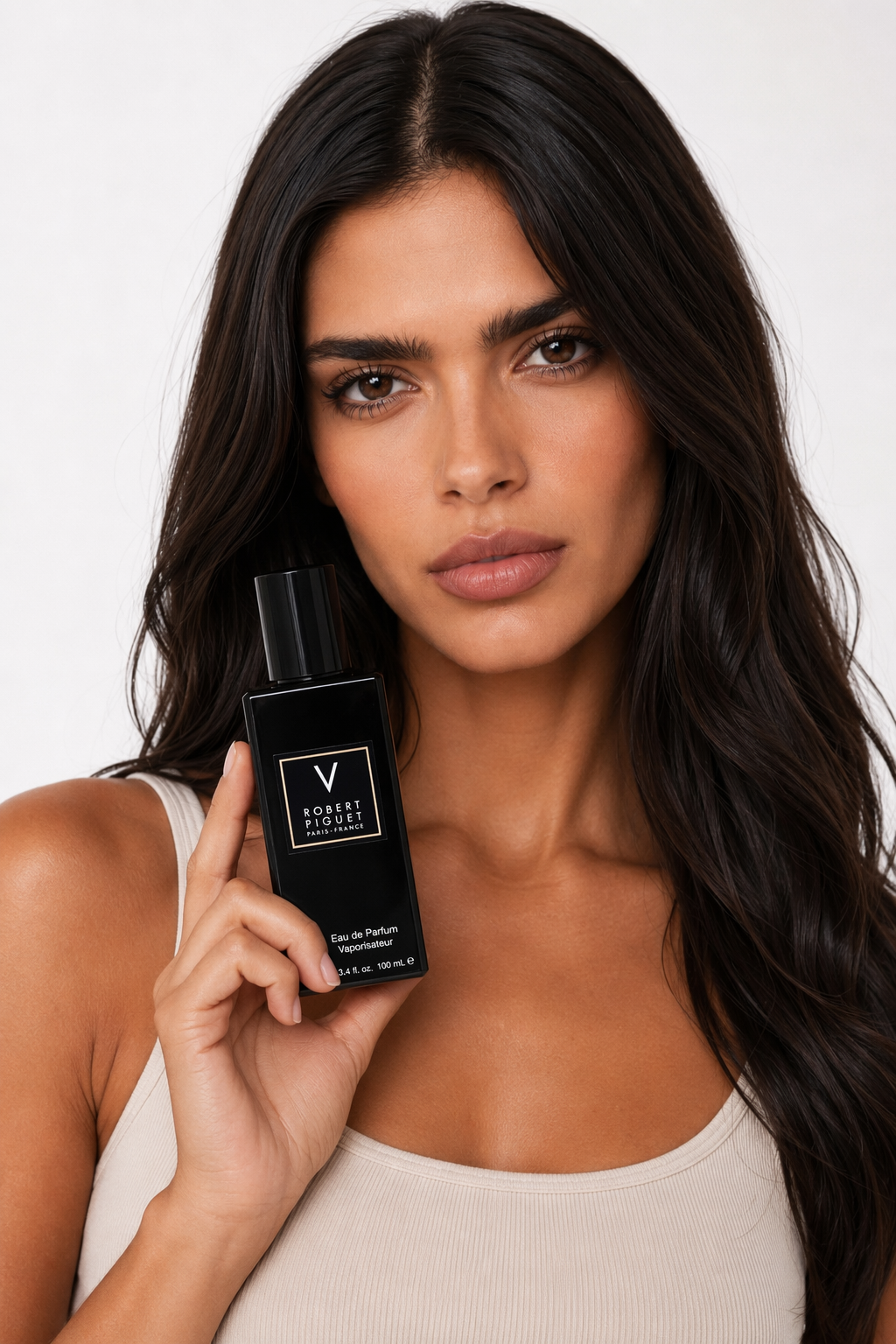 Visa (renamed To Robert Piguet V) Eau De Parfum Spray (New Packaging) By Robert Piguet Default