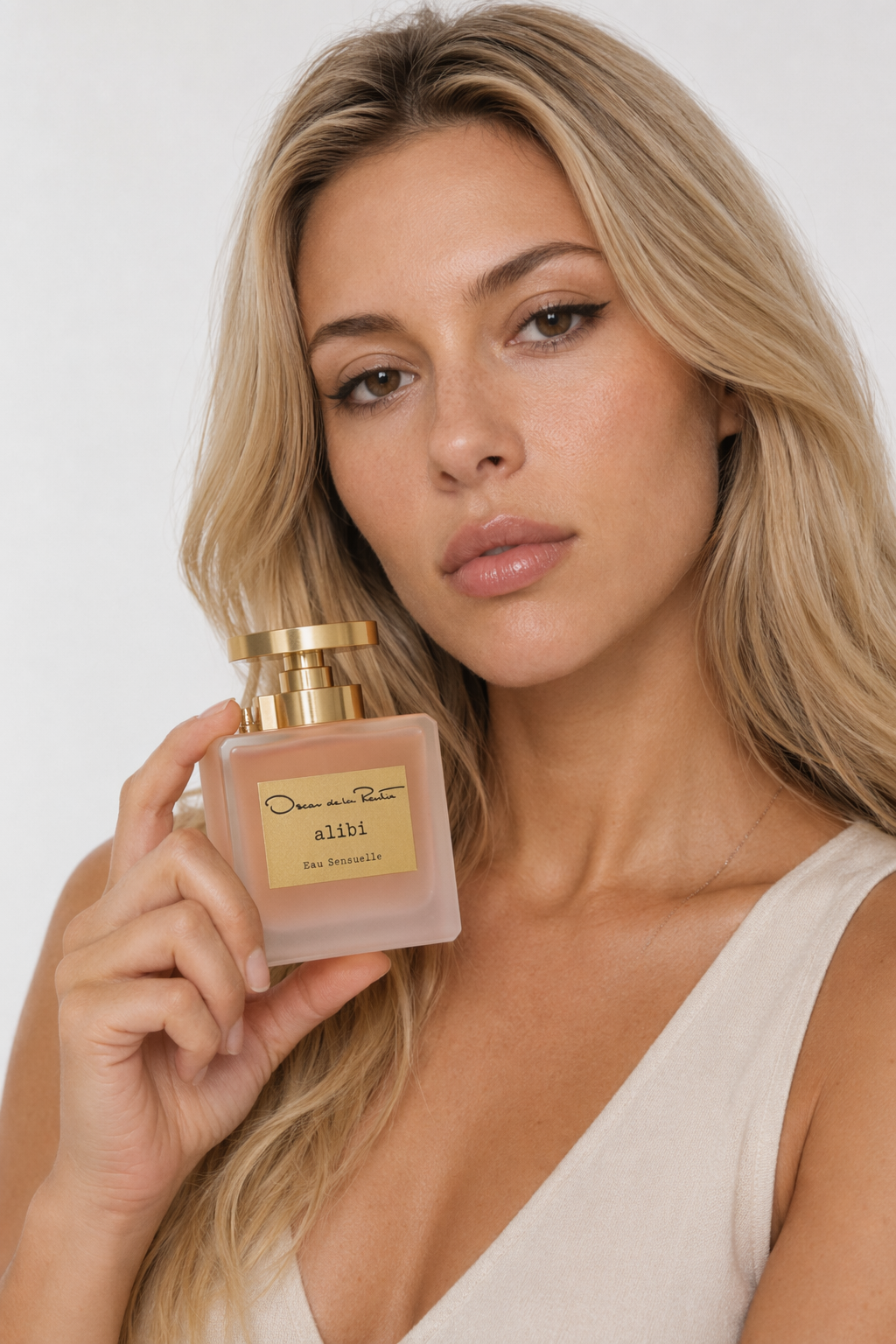 Oscar De La Renta Alibi Eau Sensuelle Eau De Parfum Spray By Oscar De La Renta Default