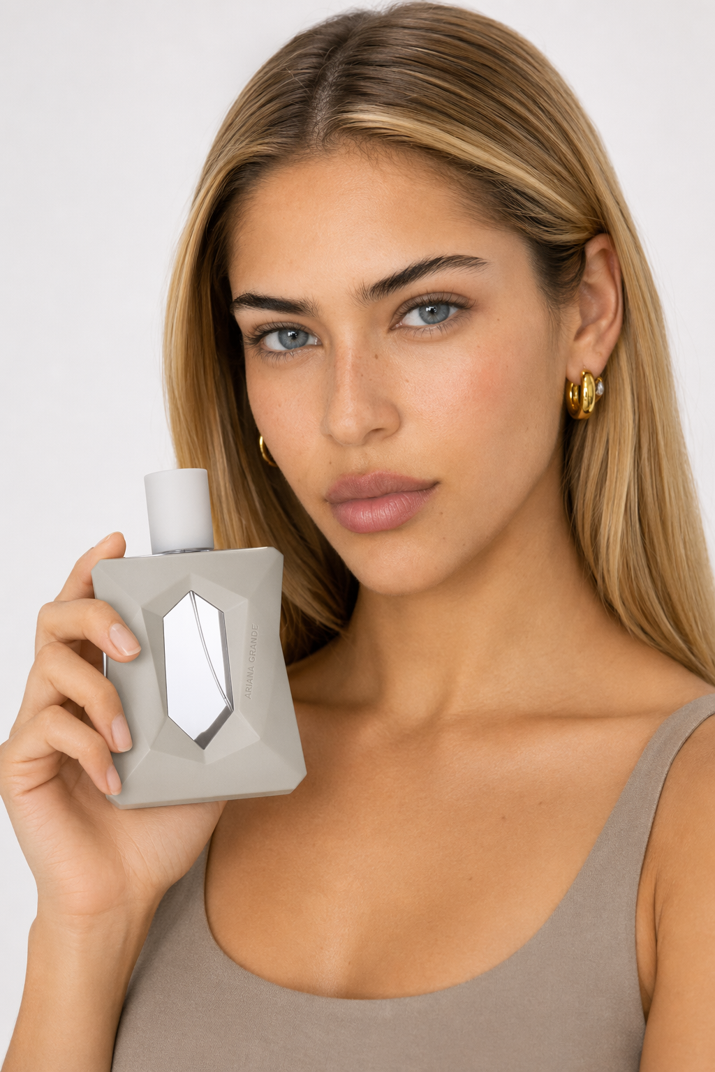 Ariana Grande God Is A Woman Eau De Parfum Spray By Ariana Grande Default