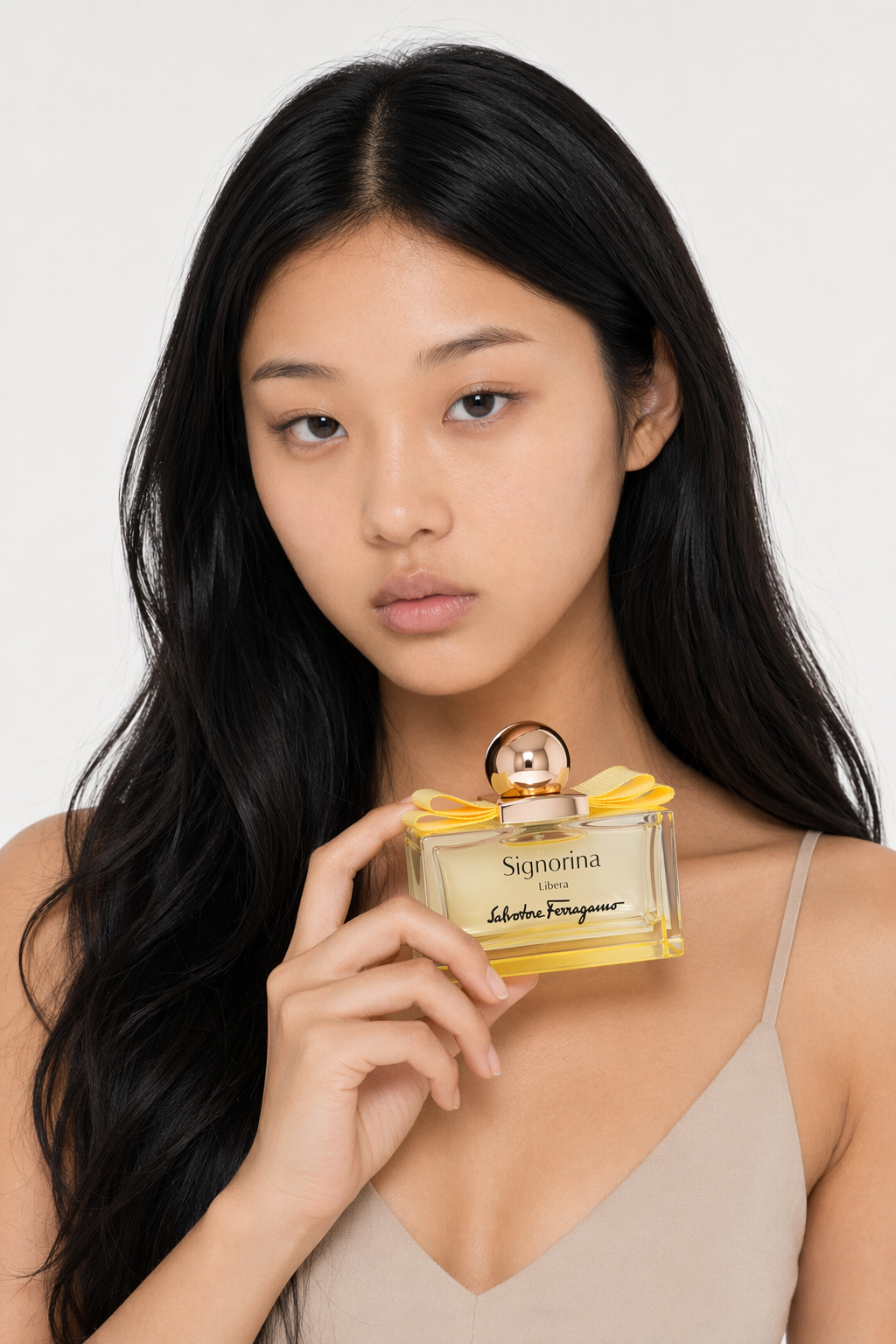 Signorina Libera Eau De Parfum Spray By Salvatore Ferragamo Default